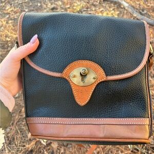VINTAGE DOONEY & BOURKE All Weather Leather Spectator Bag